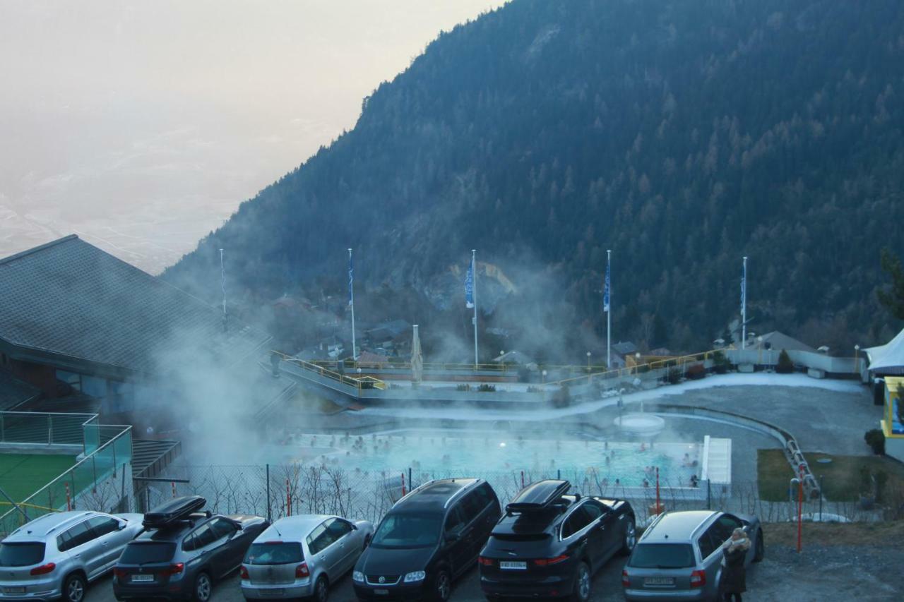 Appartement Dans Le Centre Thermal Les Sources Ovronnaz Eksteriør billede