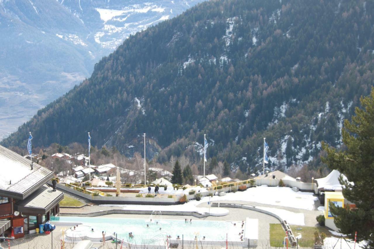 Appartement Dans Le Centre Thermal Les Sources Ovronnaz Eksteriør billede